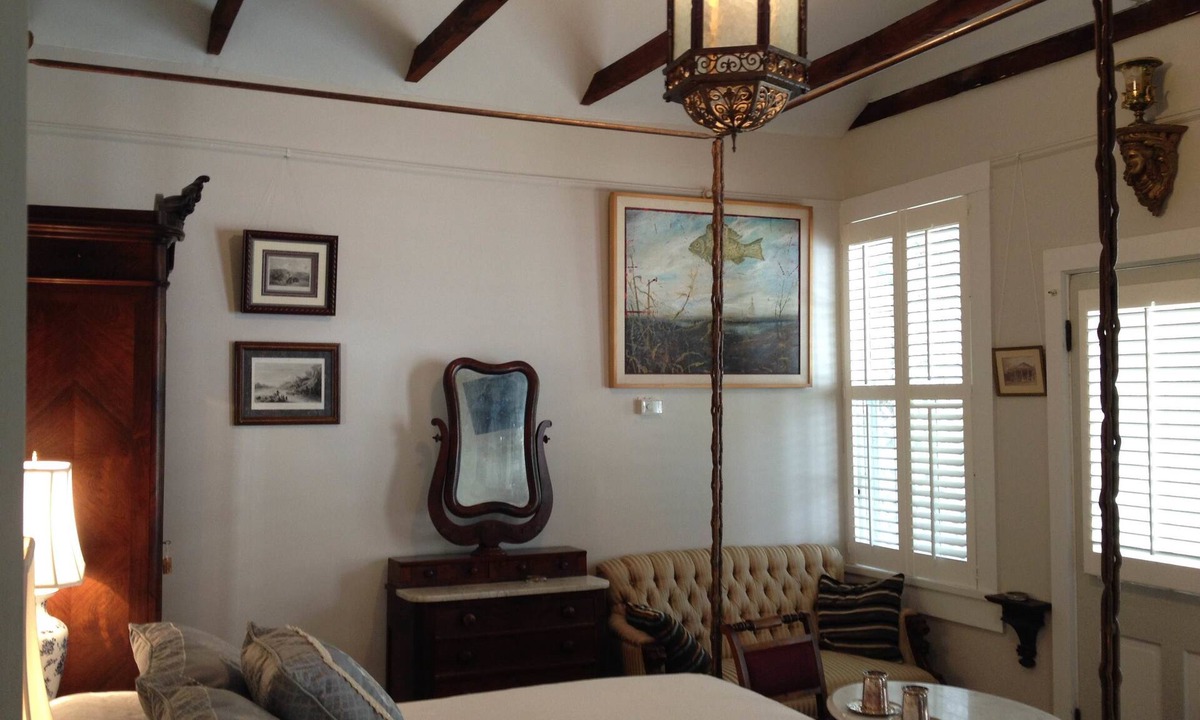 Natchez Bed & Breakfast | Stone House Musical B&B