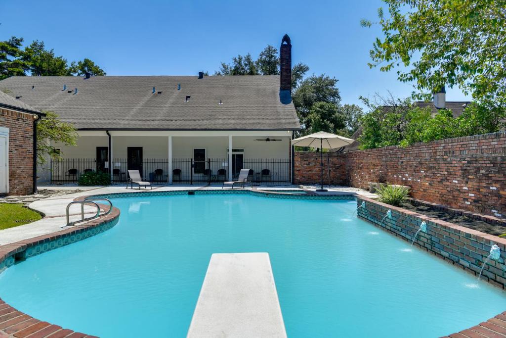 Broadmoor House | Stunning Baton Rouge Home w/Pool: Near LSU!