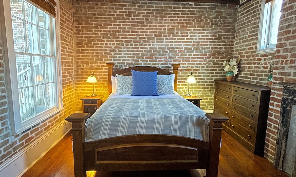 Arts/Warehouse District Apartment | Stylish Escape in Historic Warehouse District