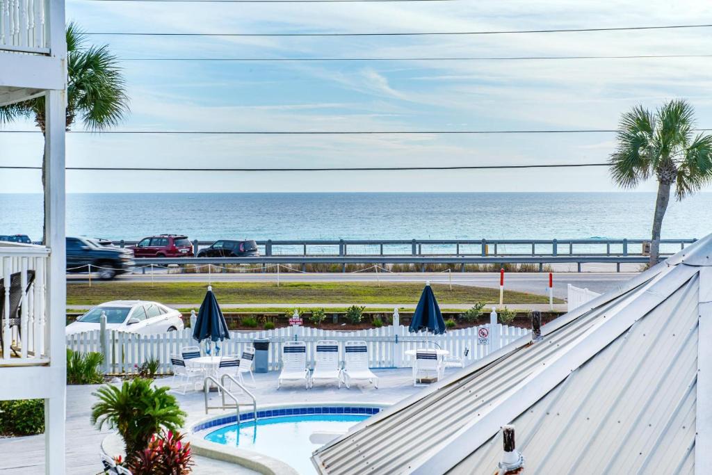 Miramar Beach Apartment | Summer Breeze 209
