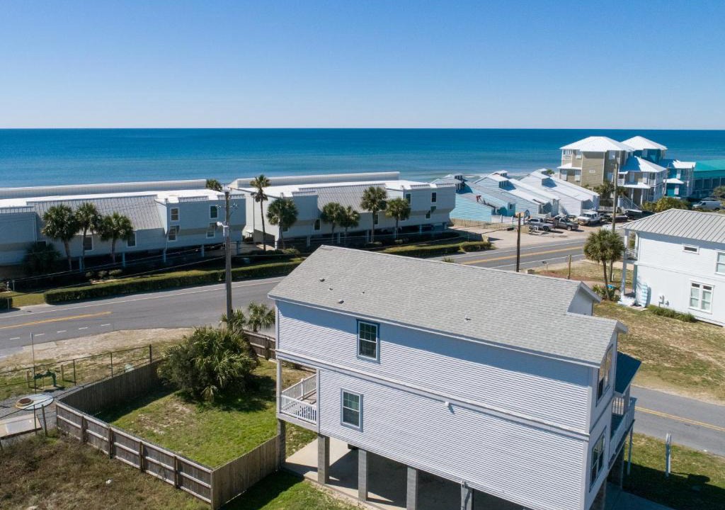Inlet Beach Heights House | Summer Dayz - Families Love It Here, Just Across from the Beach