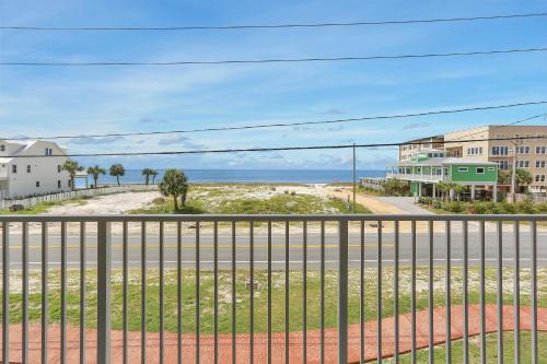 Mexico Beach Apartment | Summerhouse 203 by Pristine Properties Vacation Rentals