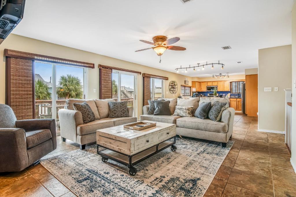 Toilla Segunda House | Sun and Sand Retreat