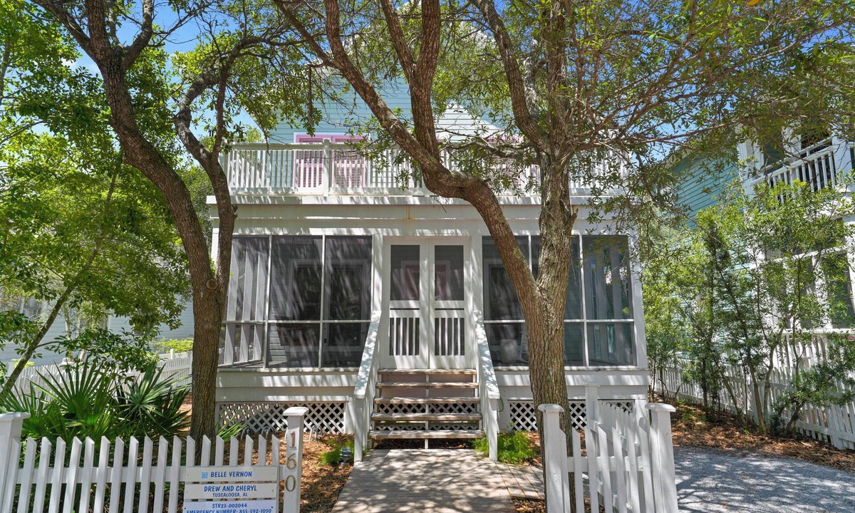 Seaside House | Sundeck, Four Porches, & 4 Minute Walk to Beach in Seaside, 2 Adult Bikes!