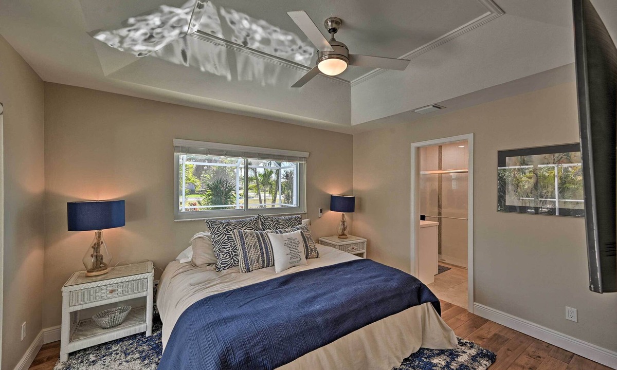Marco Island Cottage | Sunny Marco Island Oasis < 2 Miles to Beach!