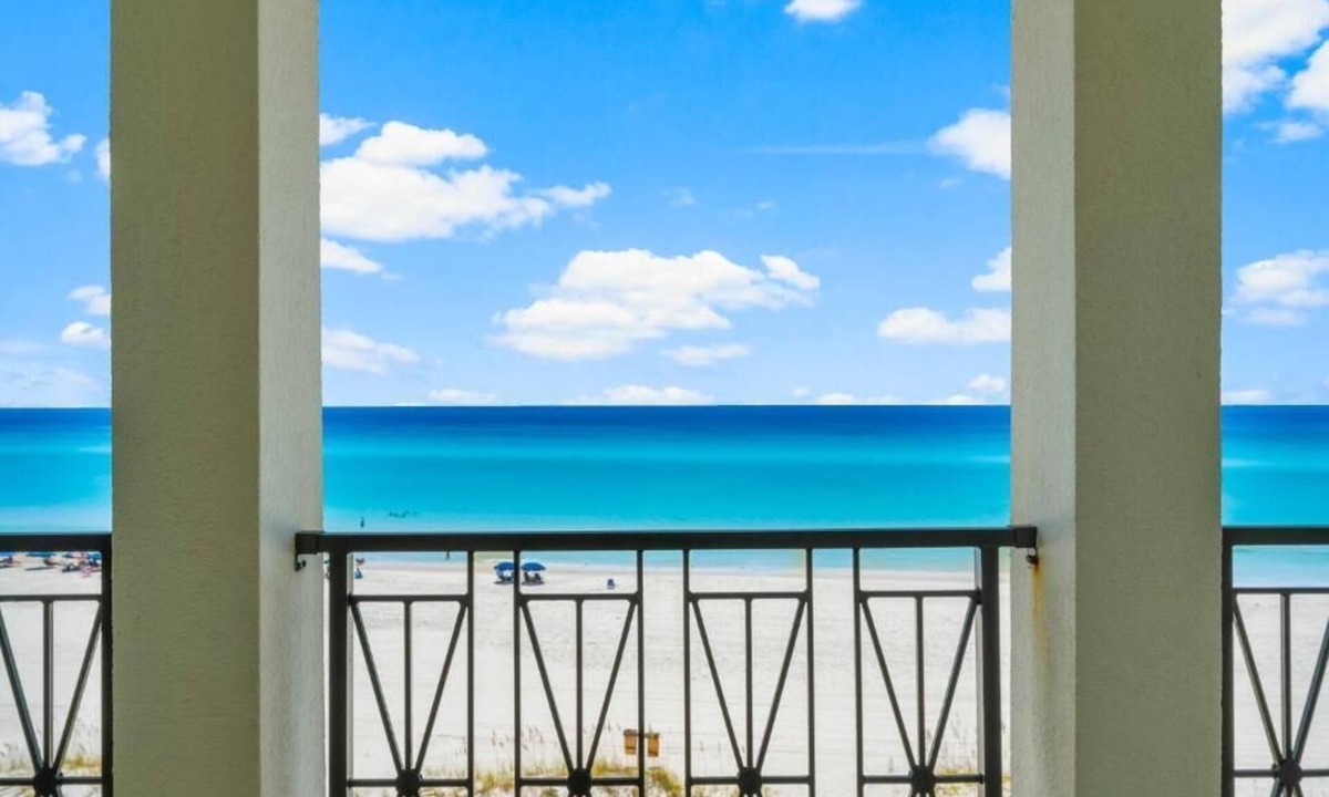 Frangista Beach House | Sunset Over Seas*Frangista Gated Beach*Elevator*