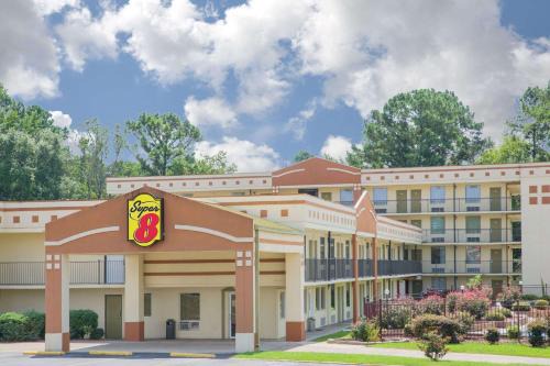 Jasper Hotel | Super 8 by Wyndham Jasper