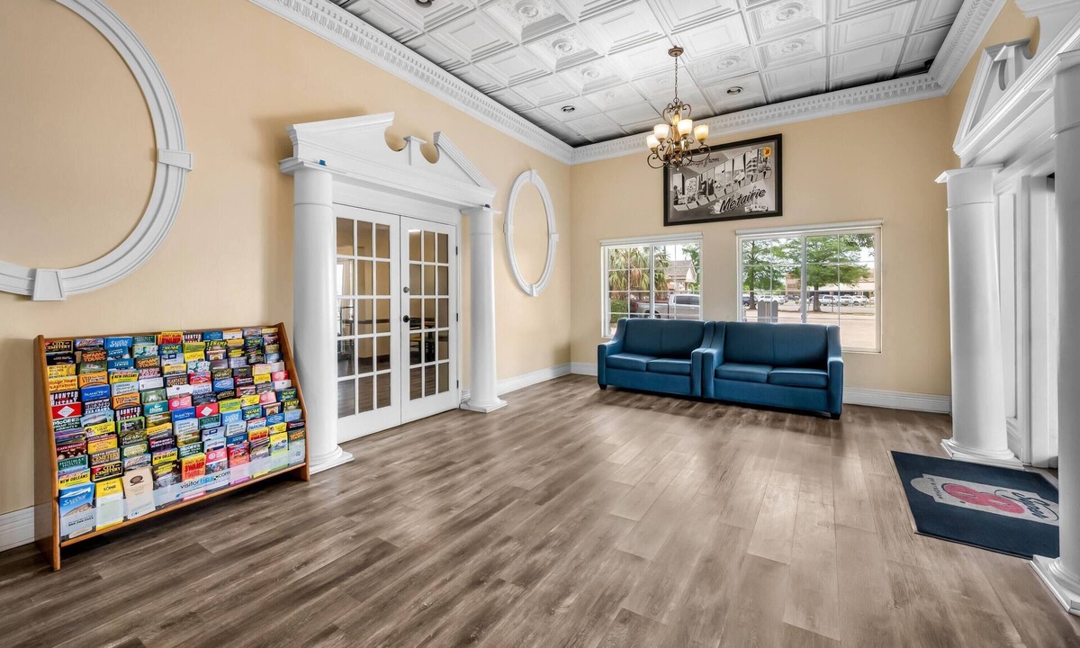 Metairie Hotel | Super 8 by Wyndham Metairie