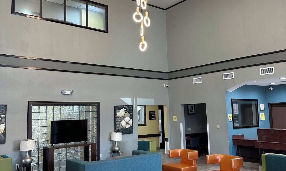 Port Arthur Hotel | Super 8 by Wyndham Port Arthur/Nederland Area