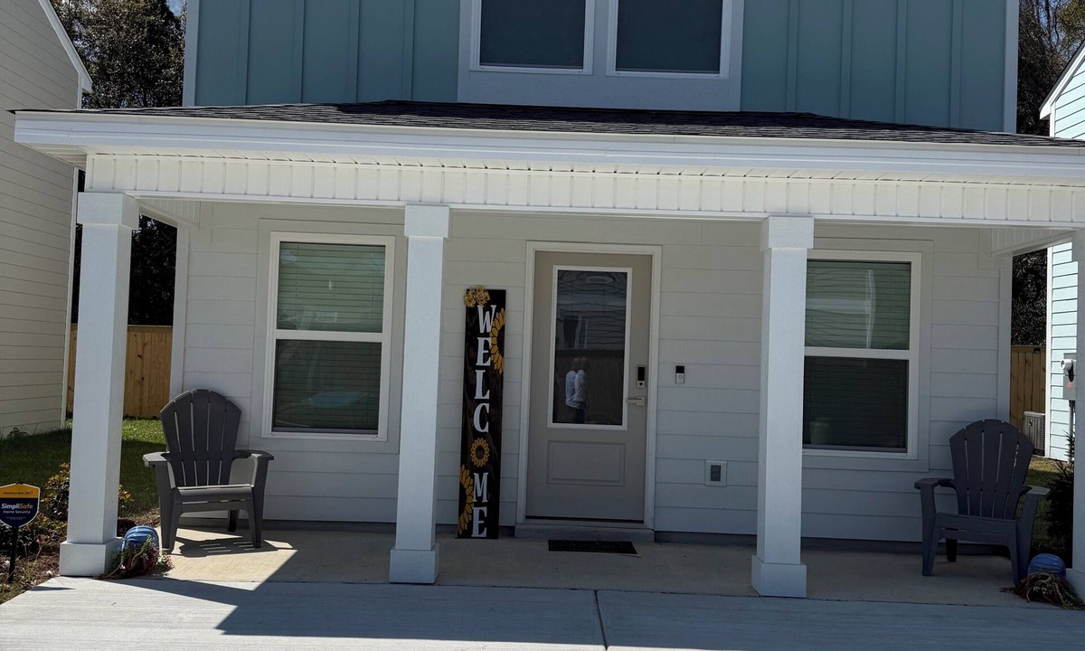 Mississippi City House | Sweet Southern Breeze 3 Bedroom Townhouse Coastal Getaway Beach within blocks