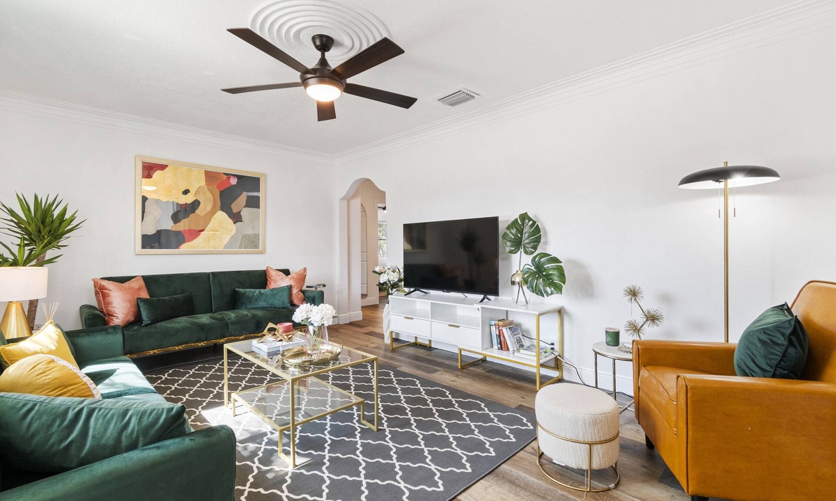 North Hyde Park House | Tampa House: Near Midtown, Near Hyde Park, Near Bucs Stadium