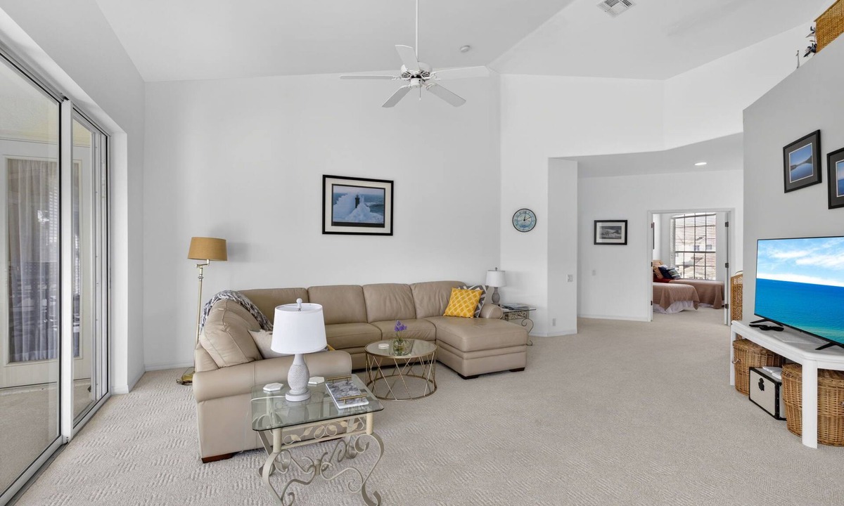 Tropical Cove House | Tee Time at Lexington CC Golf Village