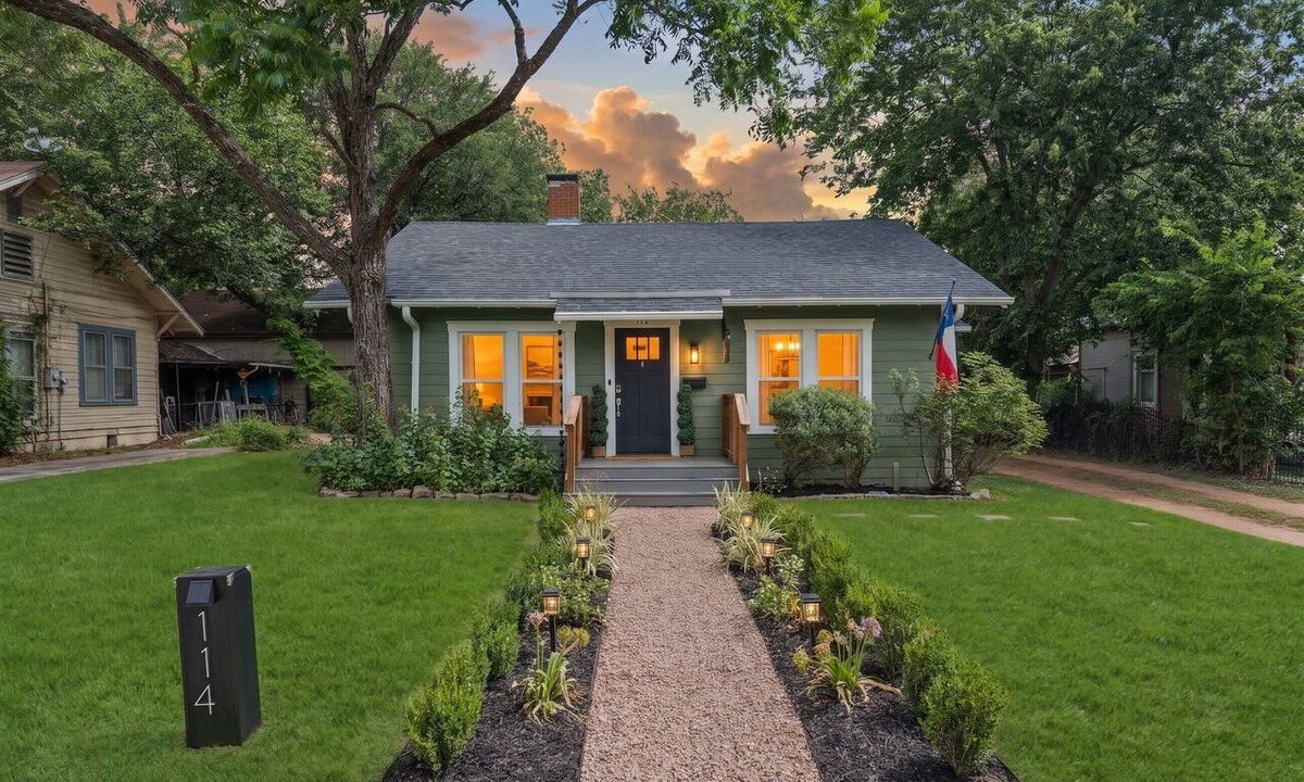 Belton Cottage | The Belton Belle —Historic Belton Cottage
