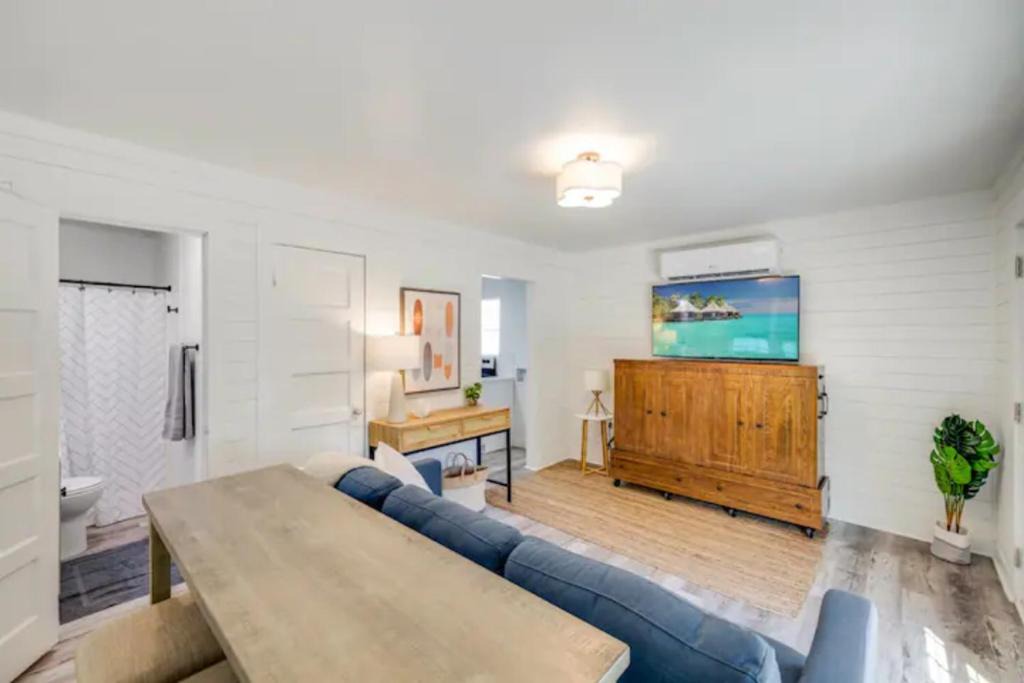 Sunnyside On The Gulf House | The Coastal Cabana