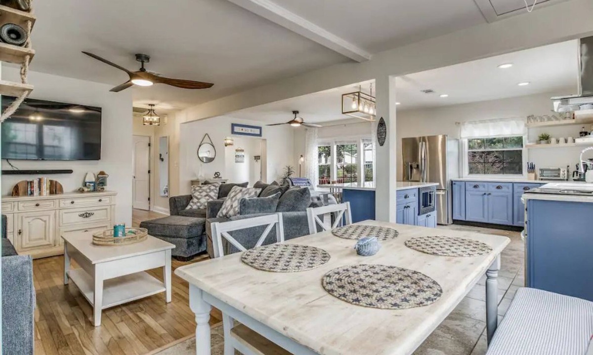 East Hill House | The East Hill Escape, A Bay View Beachy Cottage
