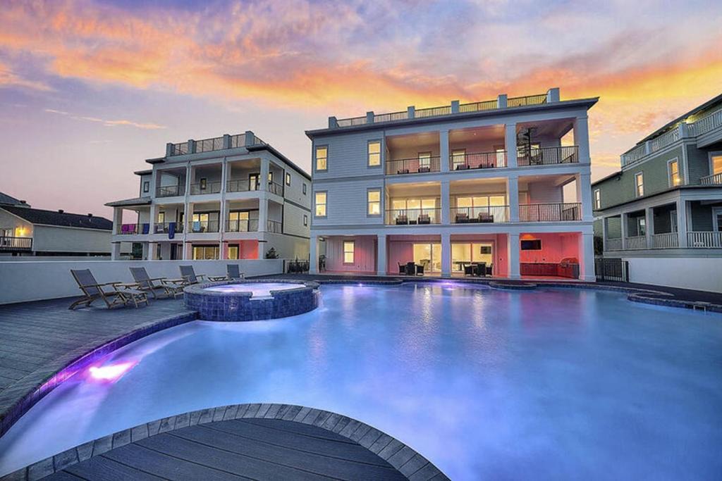 Dune Allen Beach House | The Enclave on 30A by Five Star Properties