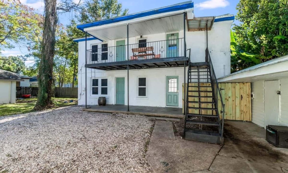Freetown - Port Rico House | The House | Walk to Downtown Festivals & Dining