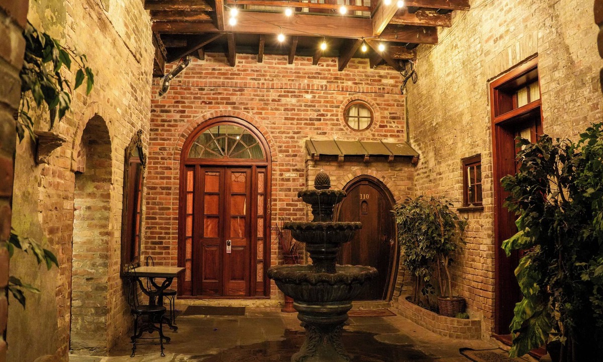 French Quarter Hotel | The Olivier House Hotel