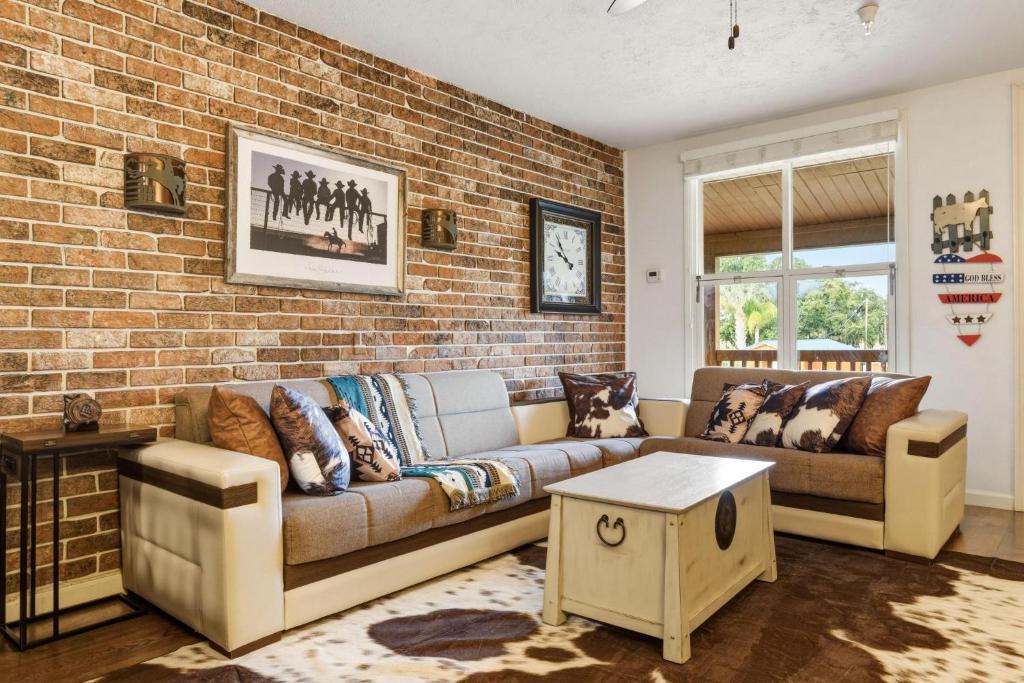 River Ranch House | The Ranch at River Breeze