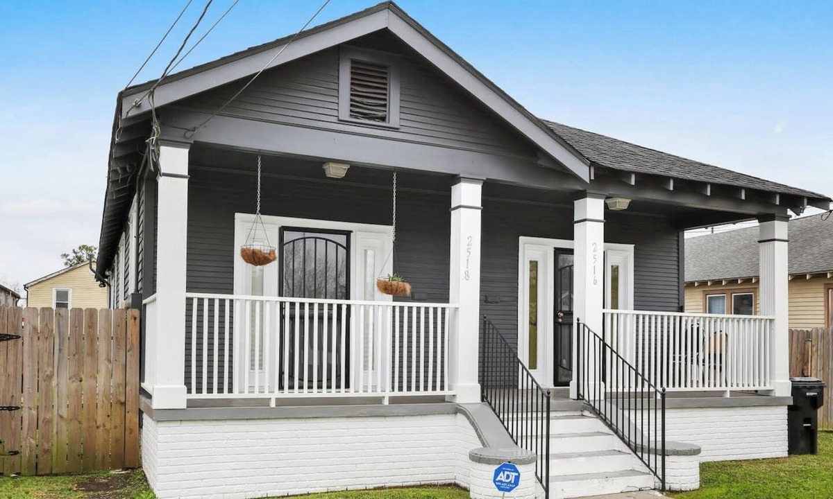 Gentilly Terrace House | The Rouge Retreat | Cozy Stay Near French Qtr
