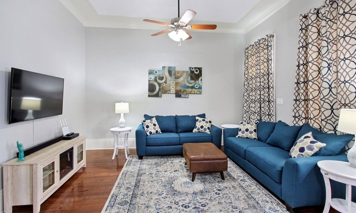 Uptown Historic District House | The Tchoup Shop