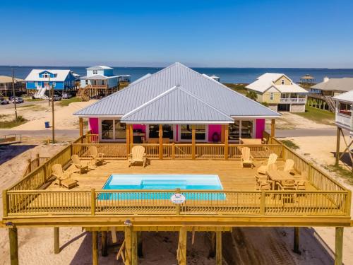 Dauphin Island House | This Is Heaven - 2604 Bienville Blvd