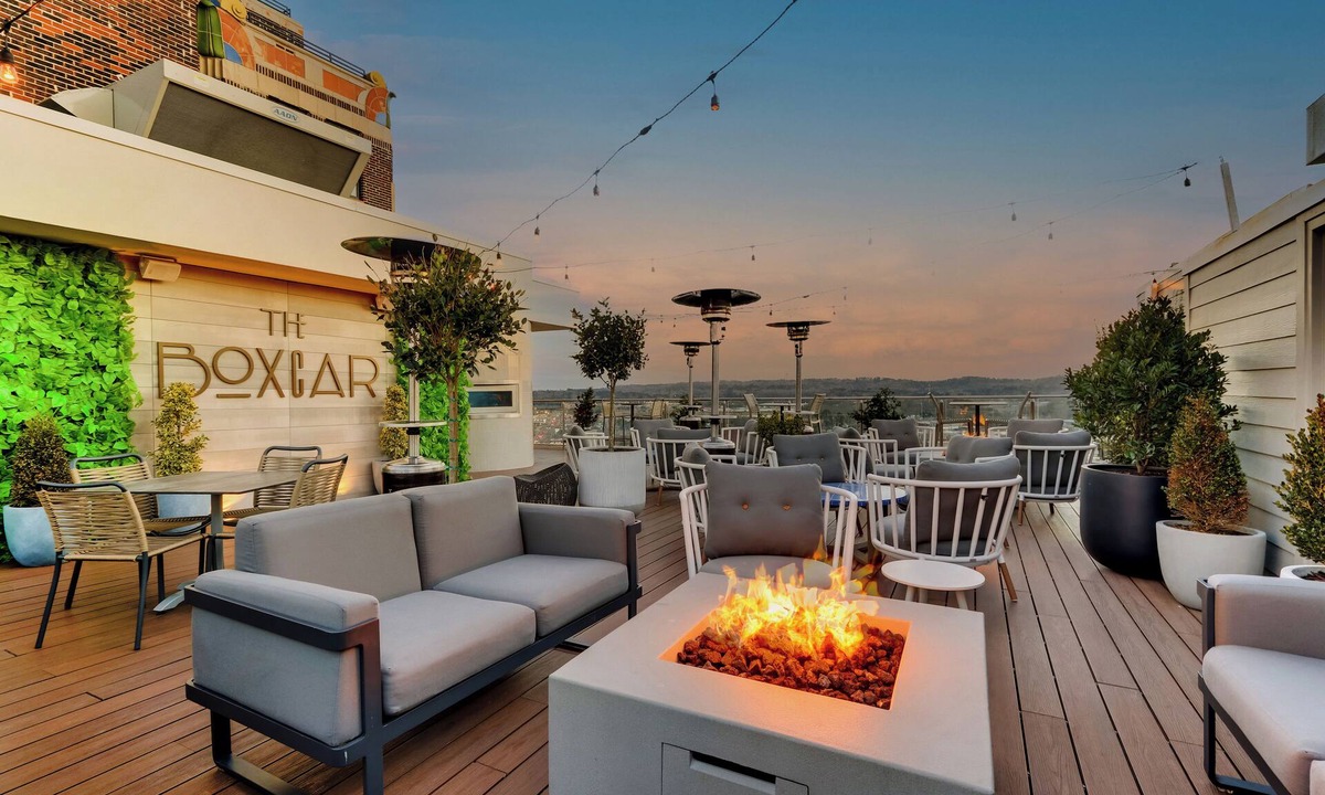 Meridian Hotel | Threefoot Hotel, Meridian, a Tribute Portfolio Hotel