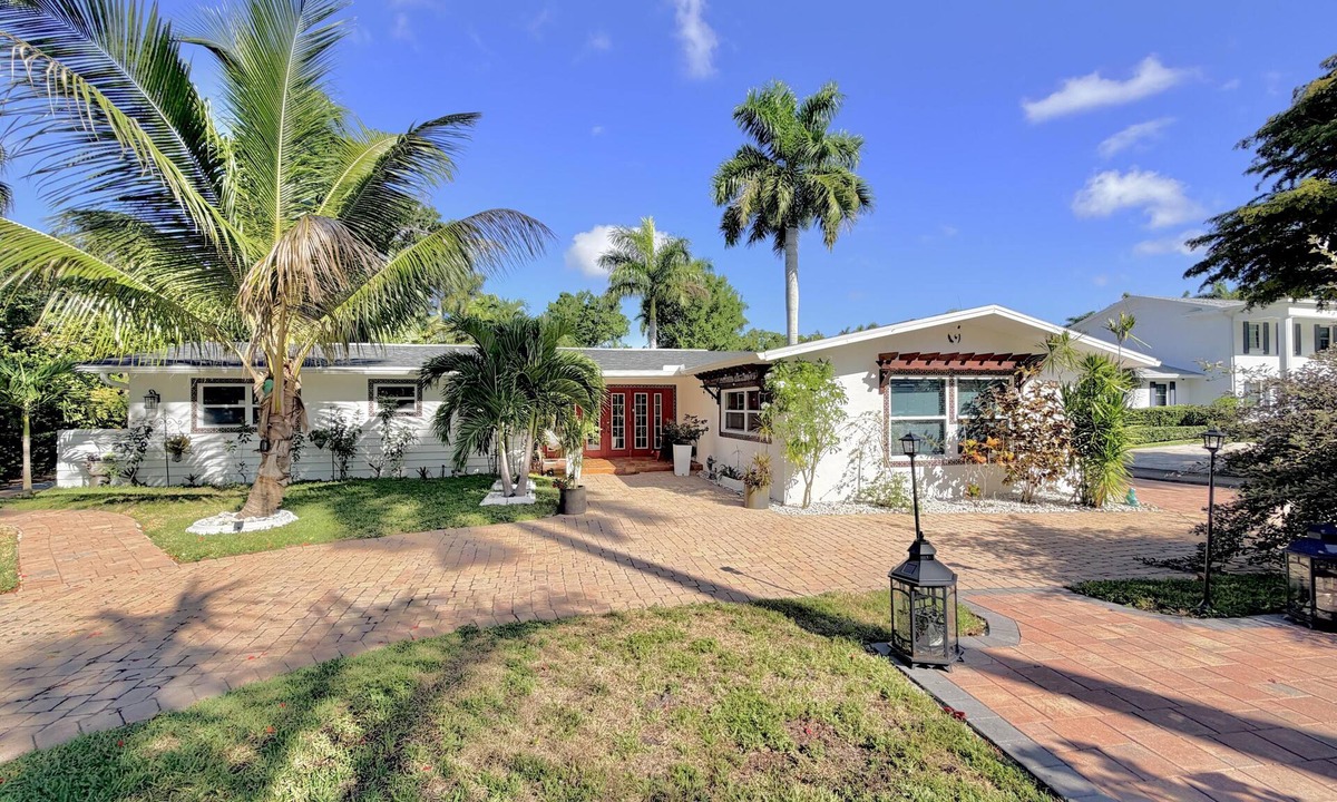 Edison Park Historic District Villa | TOP FLORIDA's Villa Coconut Grove