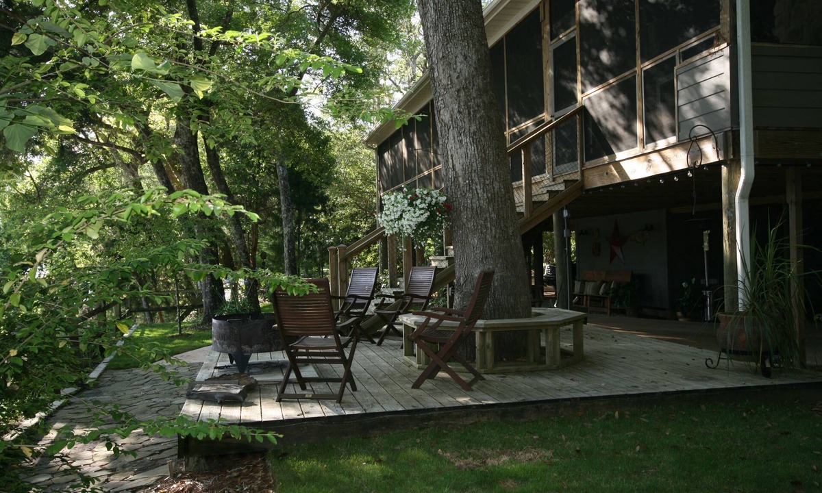 Ponce De Leon House | Unique, beautiful River Front Property w/canoeing, kayaking and wildlife viewing