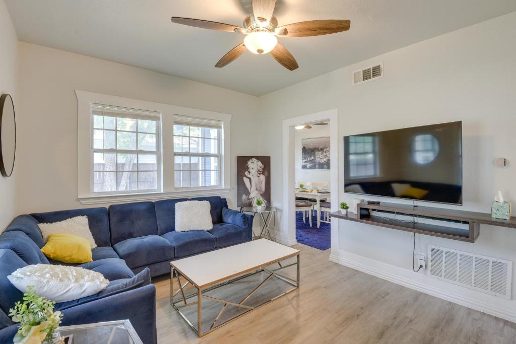 Central Arlington House | Vacation Rental Less Than Half Mi to ATandT Stadium