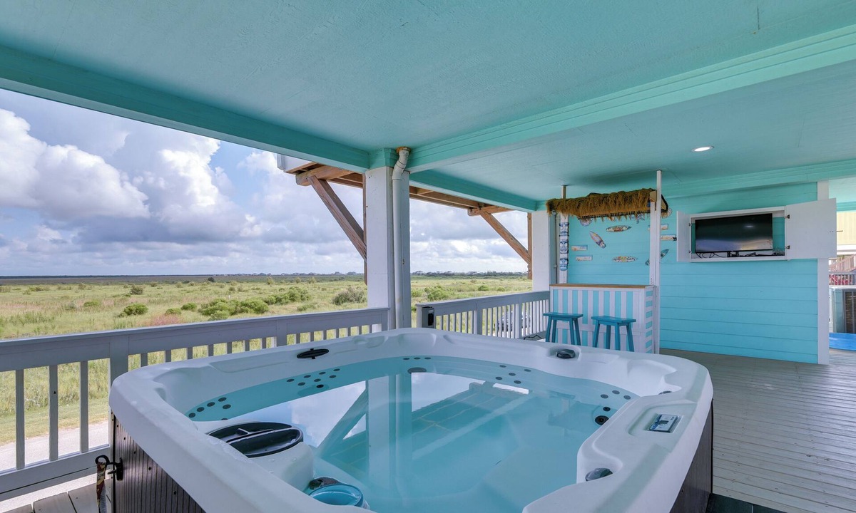 Port Bolivar House | Walk to Beach: Home w/Hot Tub & Deck in Gilchrist
