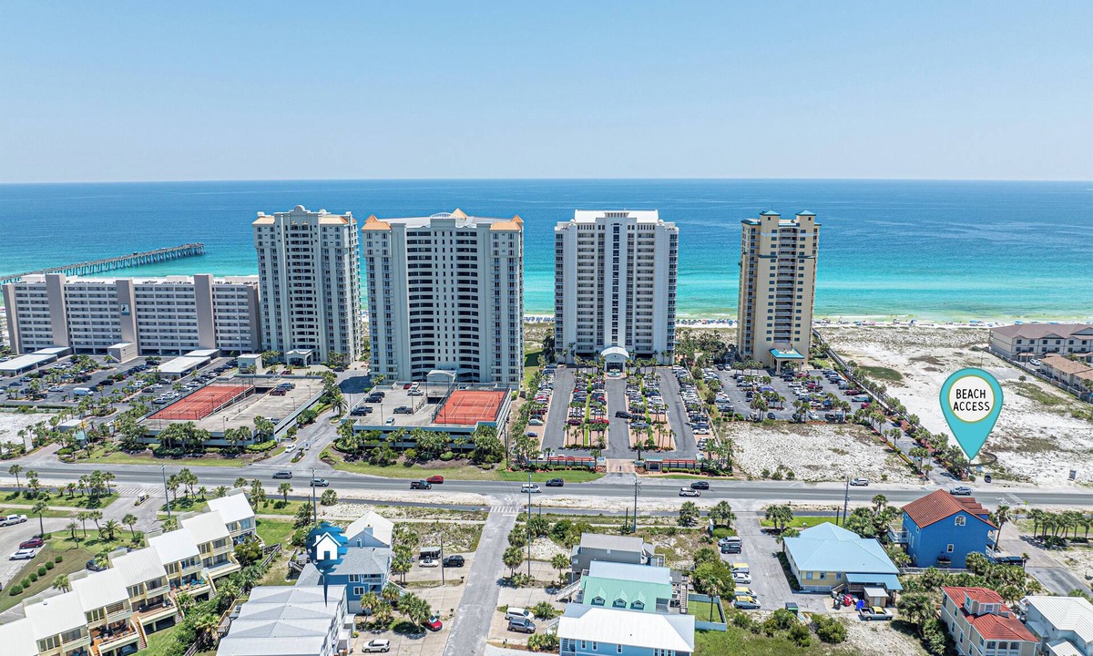 Navarre Beach House | Walk to Navarre Beach - Stylish Coastal Retreat w/Beach Gear + Pet Friendly
