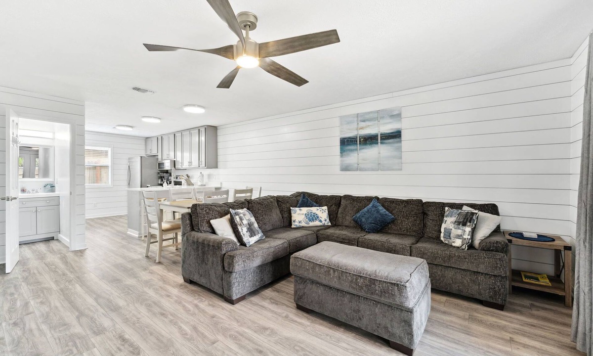 Bahama Beach Condo | Walk To The Beach, Restaurants & Shipwreck Waterpark - 2.5 Miles From Pier Park