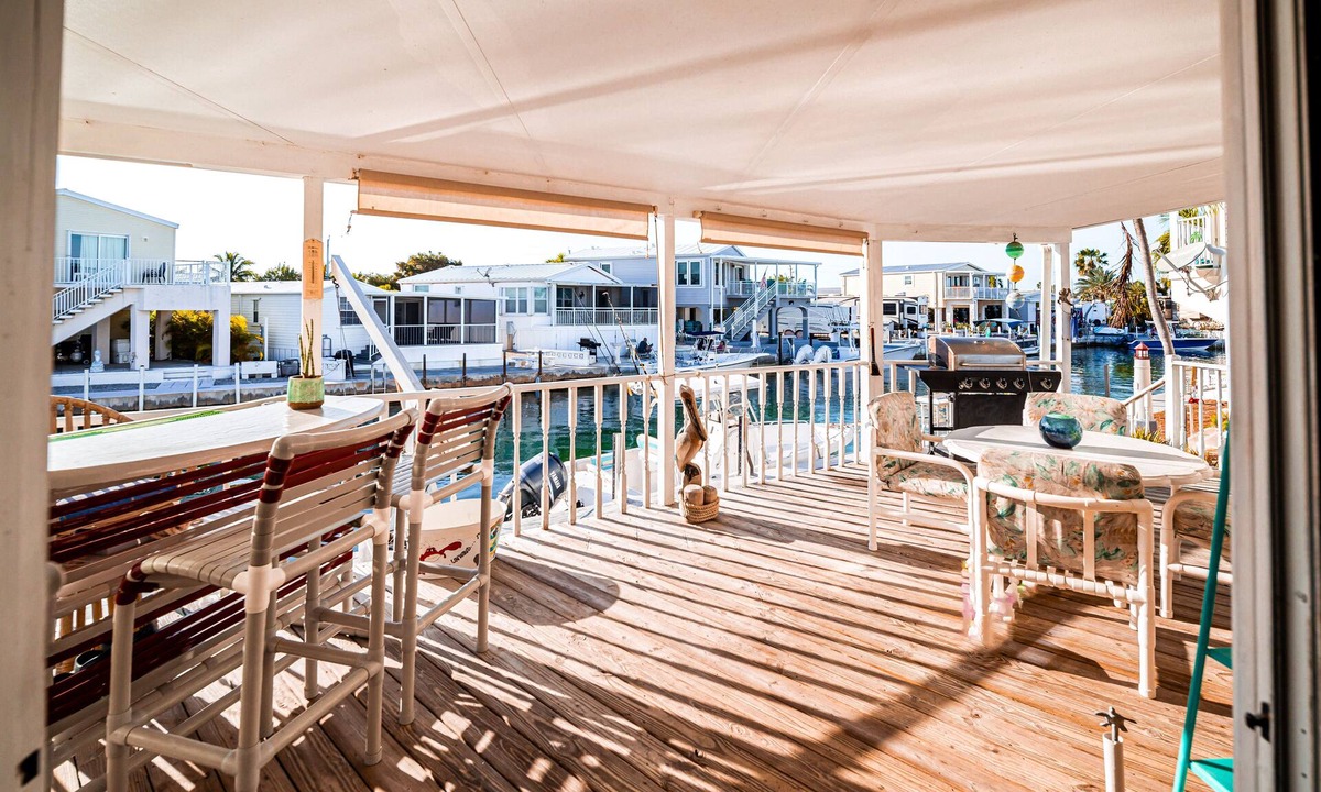 Cudjoe Key Cottage | Walk to the Pool - Venture Out Unit 333