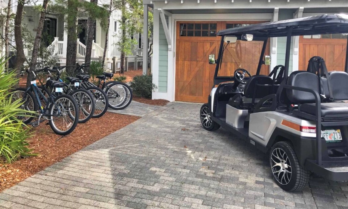 Sand Hill Apartment | Watercolor/Golf Cart/Heated Pools/Bikes
