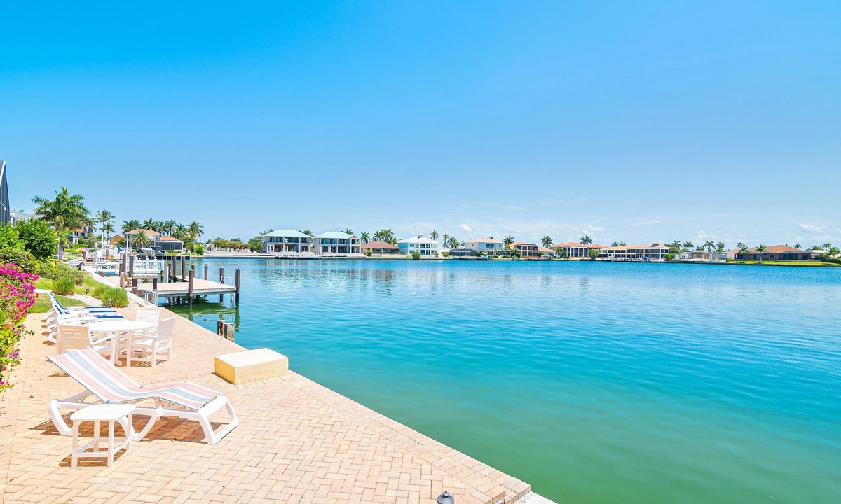 Landmark Street | Marco Island