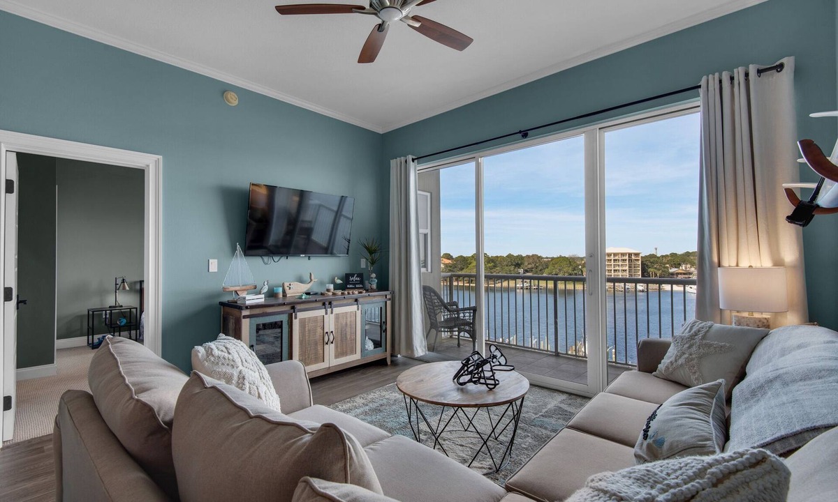 Fort Walton Beach Apartment | Waterfront w/spectacular sunrises and sunsets!