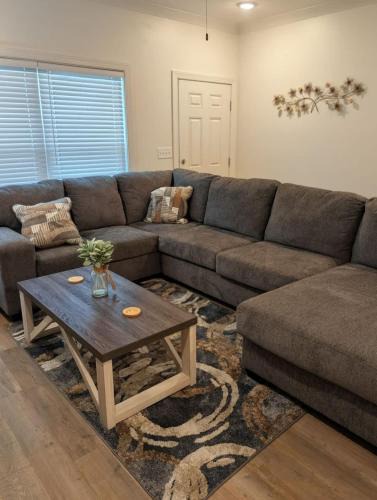 Mobile Apartment | West Mobile Farmhouse Fun
