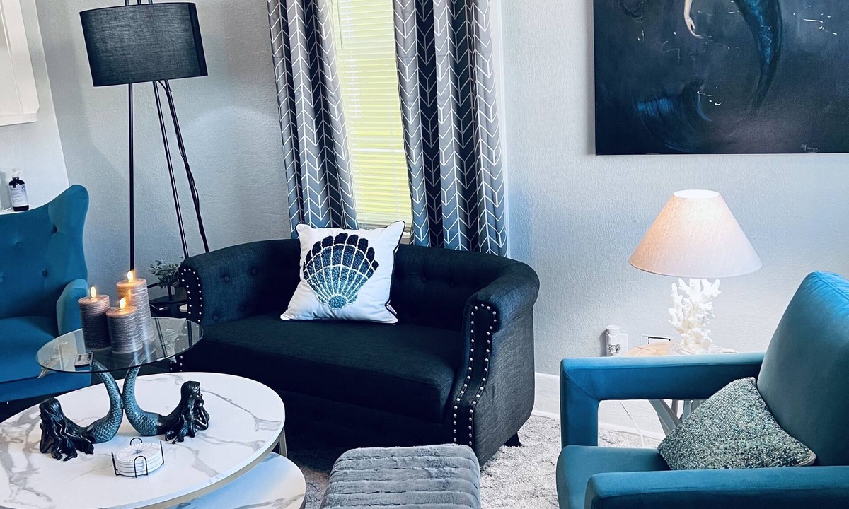 Galveston Cottage | Whimsical Mermaid - 4 min. to Cruise Port and half mile from beach