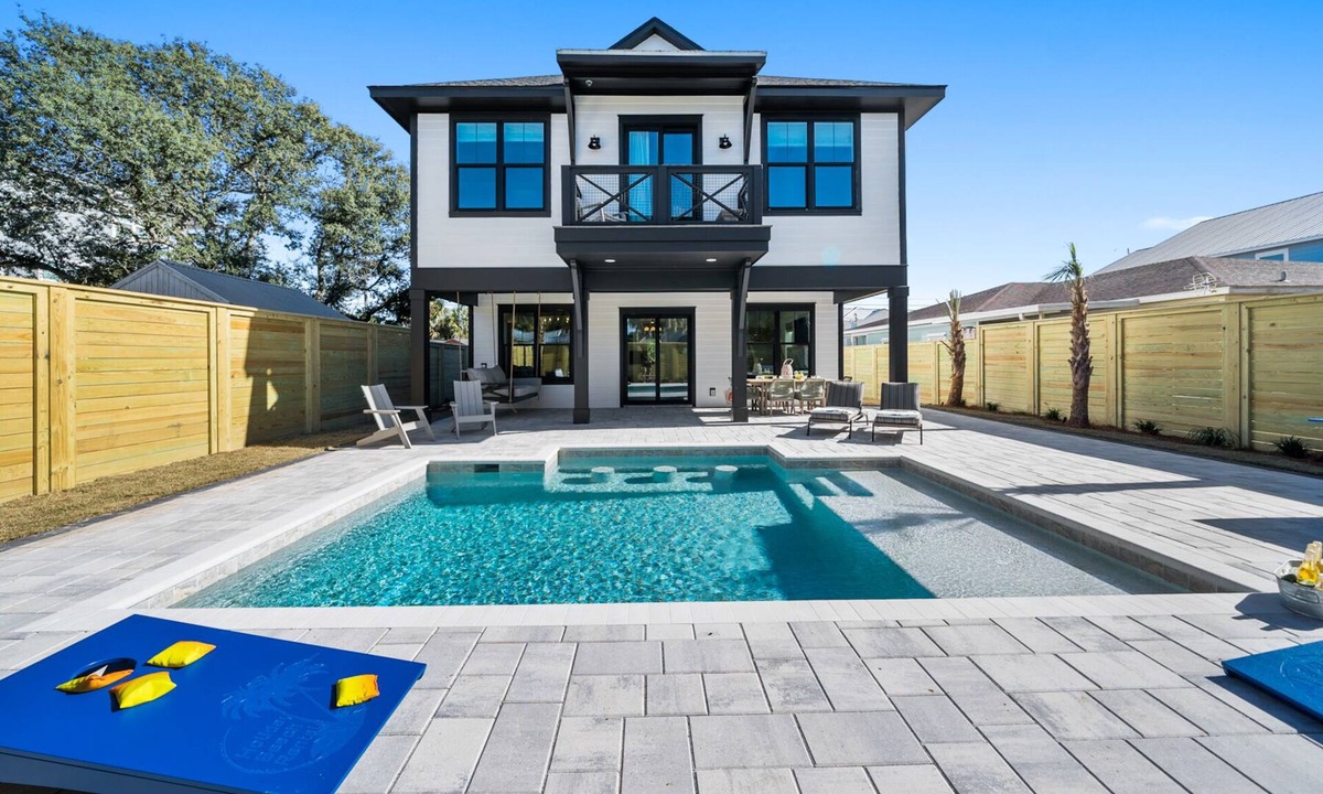 Laguna Beach Estates House | "White Heron" - Perfectly Located on the West End of Panama City Beach w/Private Pool + easy 5 minute walk to the Beach!