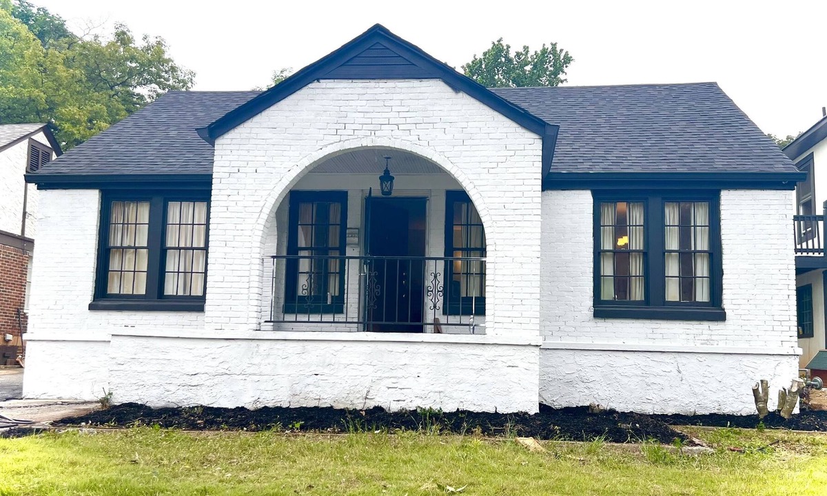 Tarrant House | Whole Home Close To Airport.