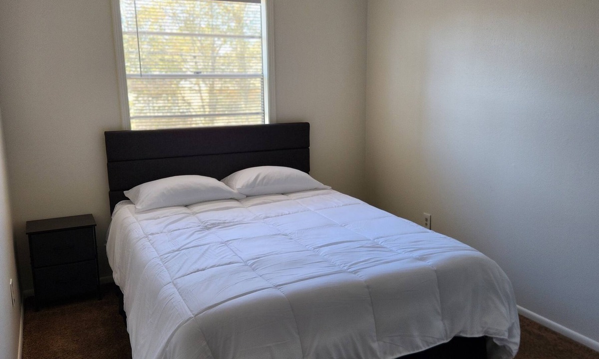 Slidell House | Your choice of room w/a private bathroom and dedicated half-bath.