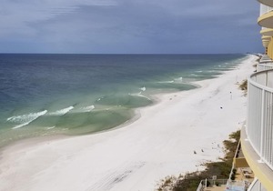 #1010 End Unit, Sleeps 8-Amazing Views of Sunrises & Sunsets, Chairs included
