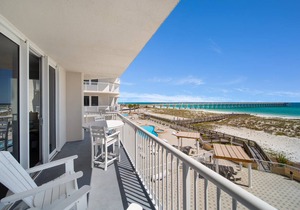 130 m² Condo ∙ 3 bedrooms ∙ 8 guests