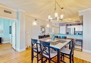 25th-floor, waterfront condo with picturesque views, pools & fitness room