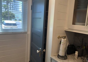 3 Bedroom 2.5 Bath with high end finishings #94. 1umb 2chair 3/1to11/1/21
