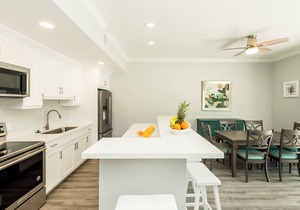 4-Bed 4.5 Bath Condo @ Bayfront Suites - NO CLEANING FEE (Non-Waterfront)