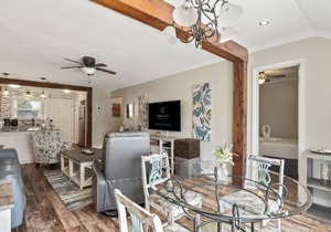 7904 Surf Dr #7 | 2 Bed, 1 Bath
