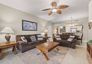 7th Floor Lovely Condo w/Outdoor Pool Heated Seasonally, On The Beach
