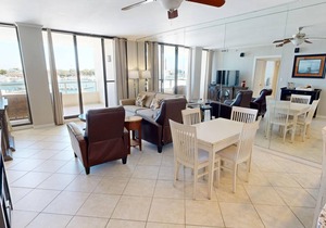 98 m² Condo ∙ 2 bedrooms ∙ 6 guests